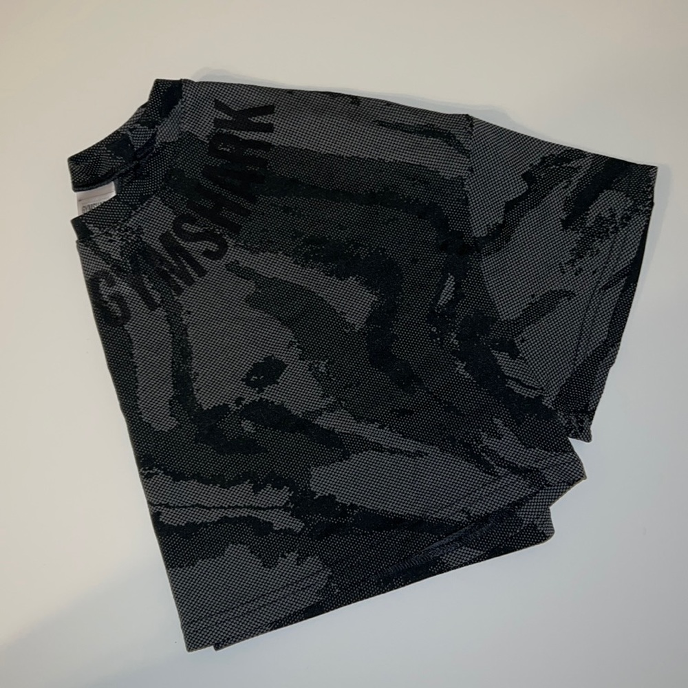 Gymshark cropped T-shirt
